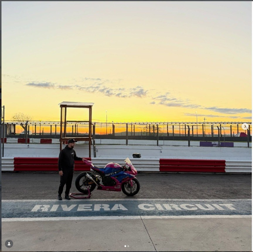Anderson Juliano - Pôr do sol em Rivera